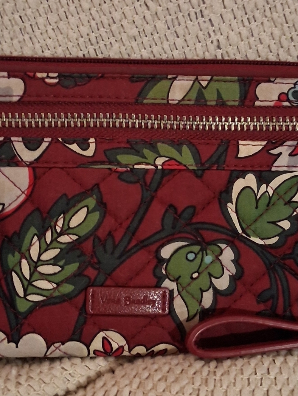 Vera Bradley Bordeaux Bloom Wristlet With Zipper Closure.